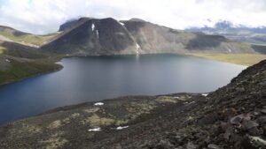 Наука для туризма: уцелеют ли эндемики озер Быстринского парка?