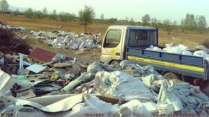 В Забайкалье фотоловушки начали выписывать штрафы за выброс мусора