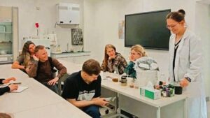 Углеродный след на Камчатке: решат ли проблему чат-бот и методички?