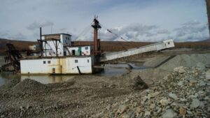 Золотодобытчик заплатил 26 млн рублей за загрязнение реки в Приамурье