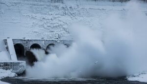 Тепловой купол над Сибирью: как ГЭС меняют климат северных широт