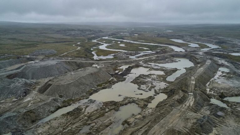 Власти Колымы выступают против запрета на добычу россыпного золота