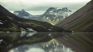 Гигантские дафнии и следы ледника: ученые нашли уникальное озеро на Камчатке